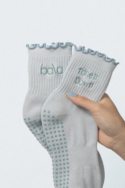The Frilly Sock
