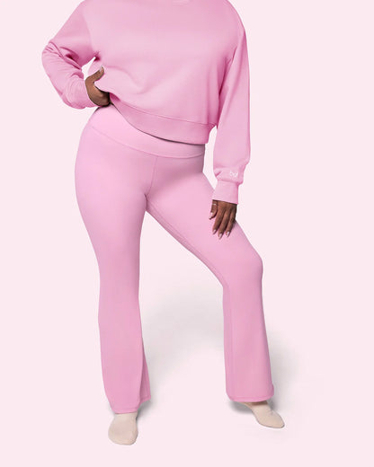 The Flared Legging